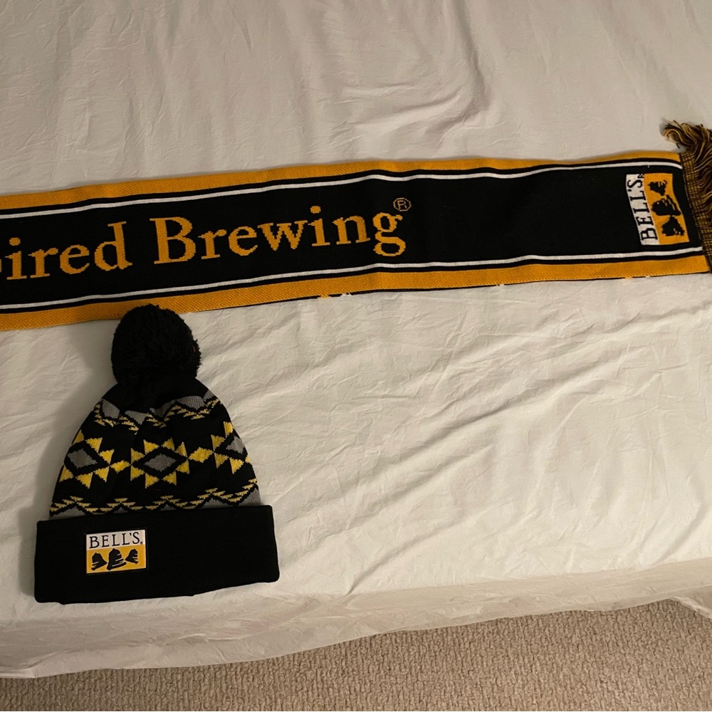 Bell’s Brewery Inspired Brewing Men’s Hat And Scarf Set-Brand New